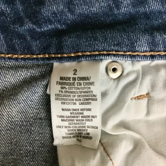 AEROPOSTALE Jean Distressed Denim Shorts Size 2 - Picture 3 of 7